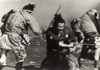 Samurai fighting several enemies